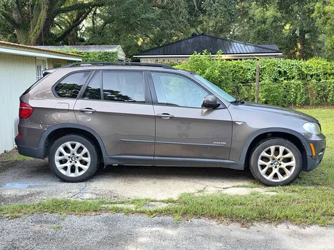 2011 BMW X5 xDrive35i Sport Utility 4D