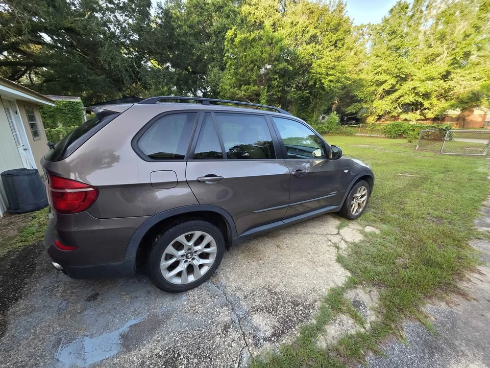 2011 BMW E70 X5 - Image 8 of 17