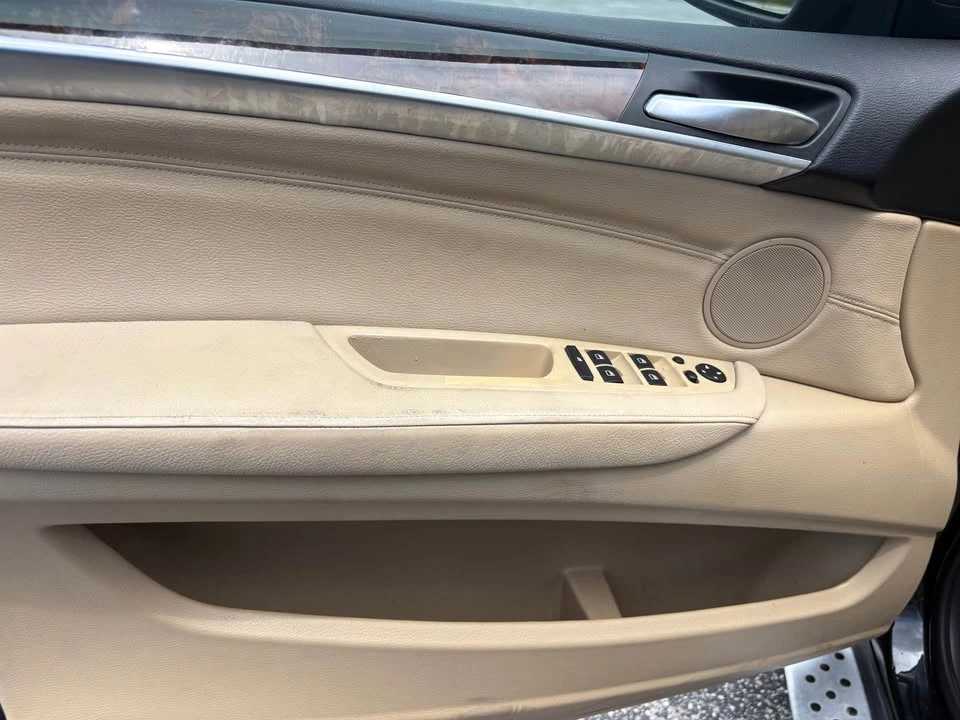 2011 BMW E70 X5 - Image 14 of 20