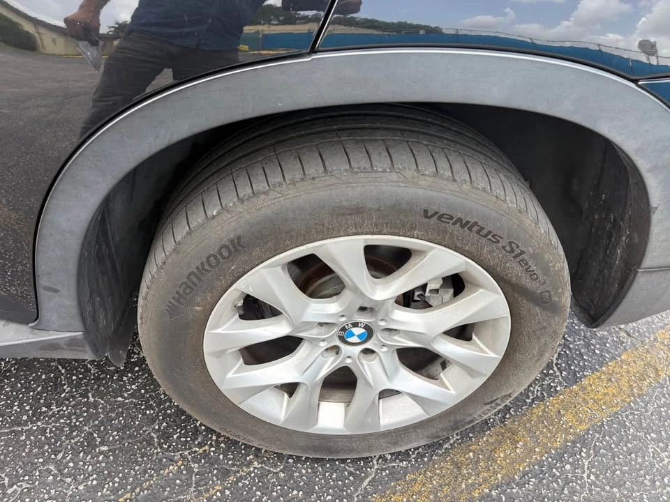 2011 BMW E70 X5 - Image 9 of 20