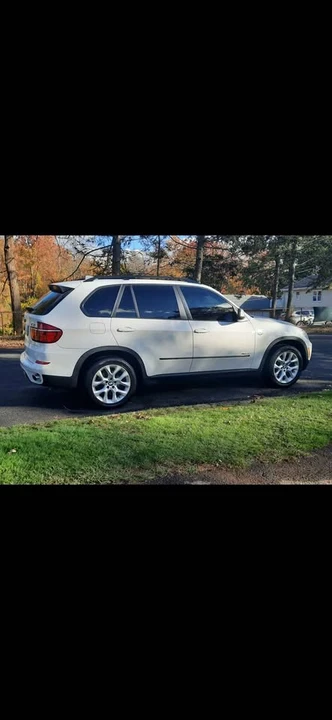 2011 BMW E70 X5 - Image 2 of 2