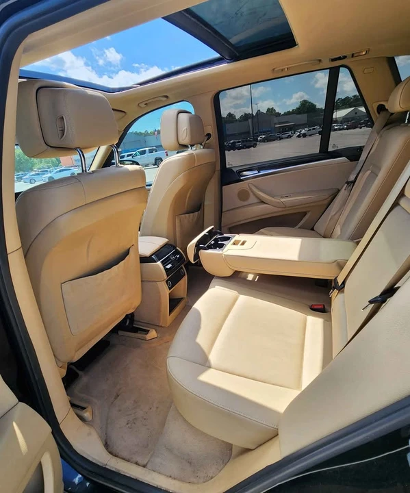 2011 BMW E70 X5 - Image 9 of 18