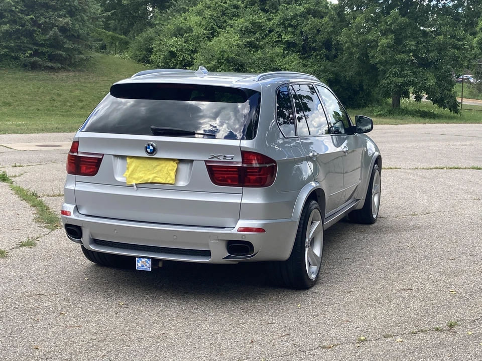 2011 BMW E70 X5 4.8i & xDrive50i - Image 28 of 31