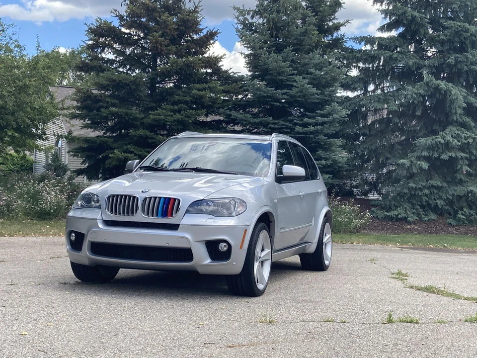 2011 BMW E70 X5 4.8i & xDrive50i - Image 9 of 31