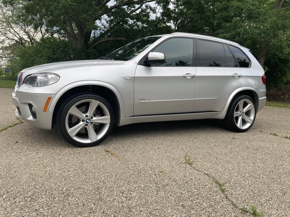2011 BMW E70 X5 4.8i & xDrive50i - Image 18 of 31