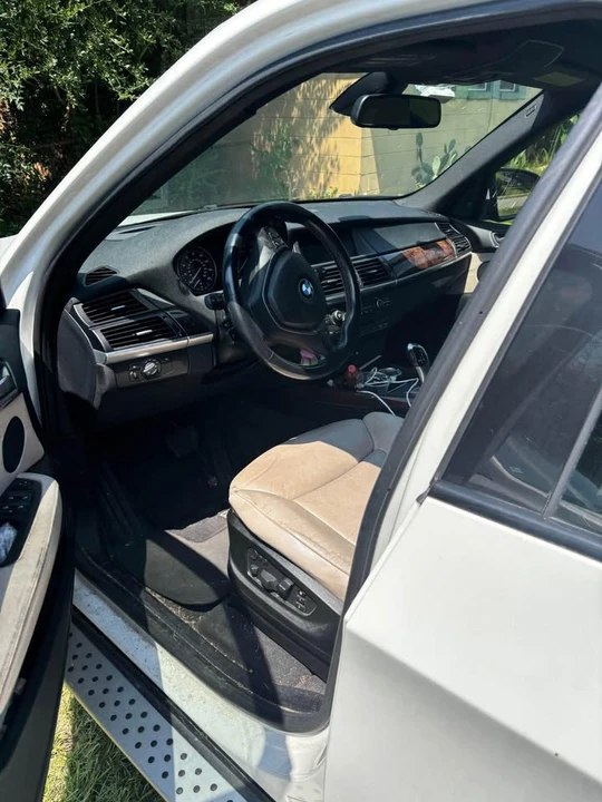2011 BMW E70 X5 4.8i & xDrive50i - Image 4 of 4
