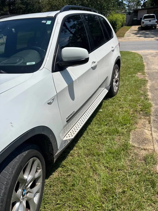 2011 BMW E70 X5 4.8i & xDrive50i - Image 2 of 4