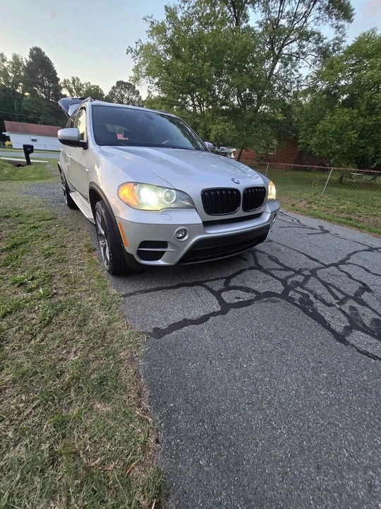 2011 BMW E70 X5 4.8i & xDrive50i - Image 6 of 11