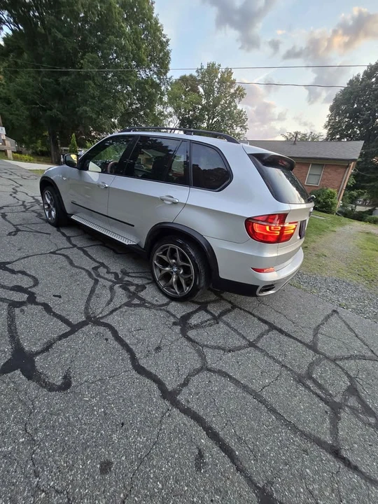 2011 BMW E70 X5 4.8i & xDrive50i - Image 9 of 11