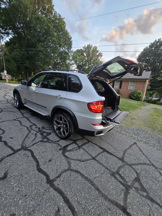 2011 BMW E70 X5 4.8i & xDrive50i - Image 7 of 11