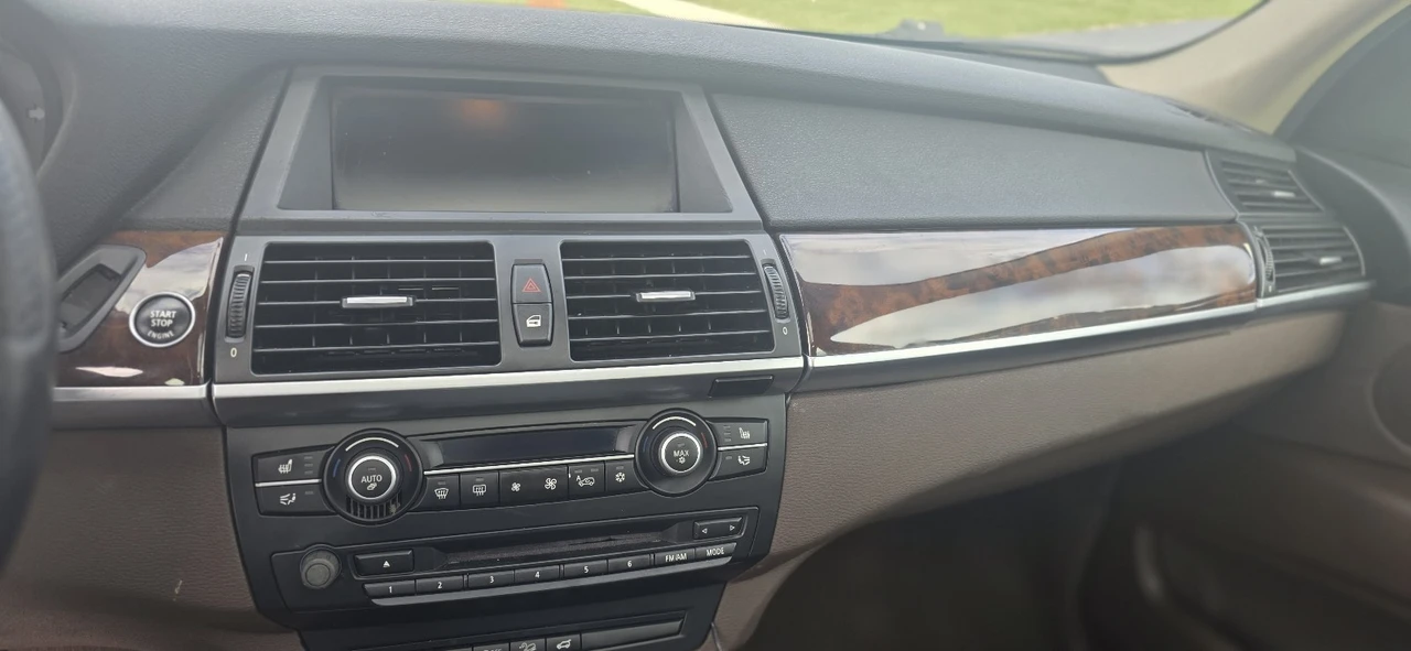 2011 BMW E70 X5 - Image 8 of 13