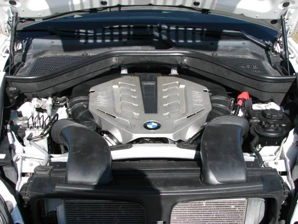 2011 BMW E70 X5 4.8i & xDrive50i - Image 2 of 21