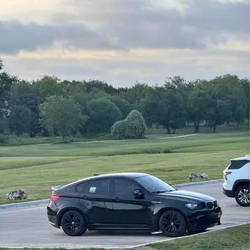 2011 BMW X6 M