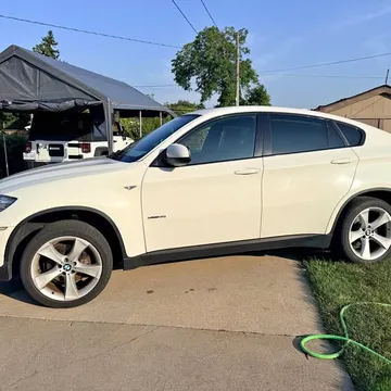 2011 BMW X6