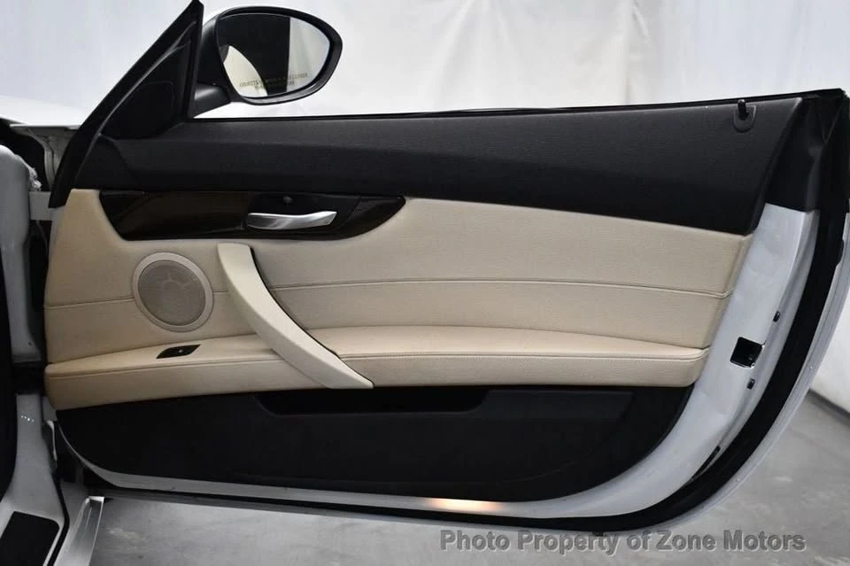 2011 BMW E89 Z4 Roadster - Image 13 of 20