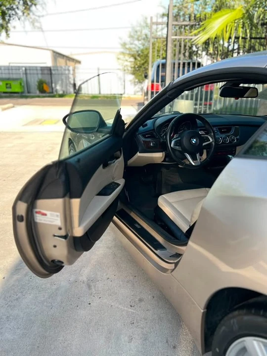 2011 BMW E89 Z4 Roadster - Image 8 of 20