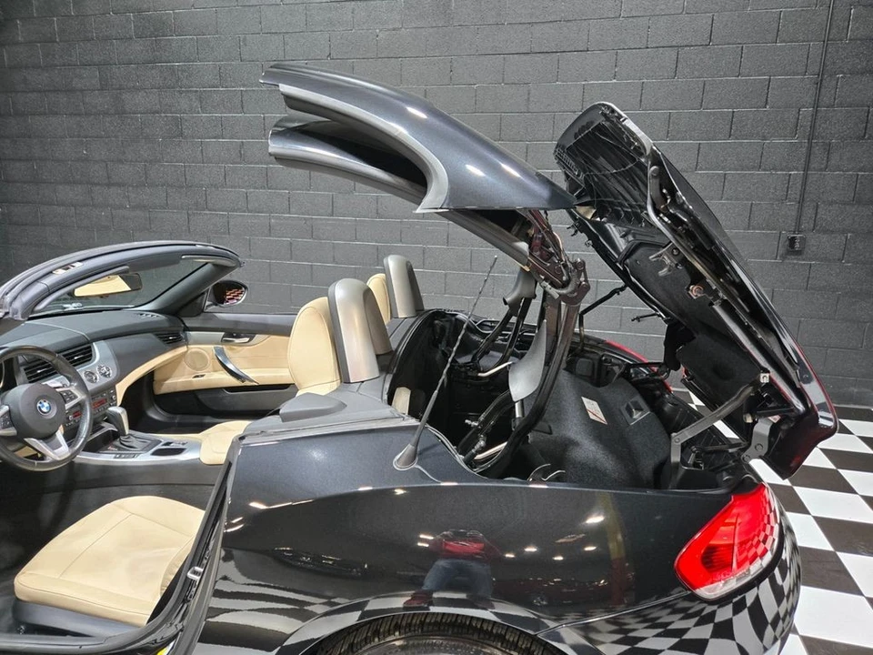 2011 BMW E89 Z4 Roadster - Image 3 of 12