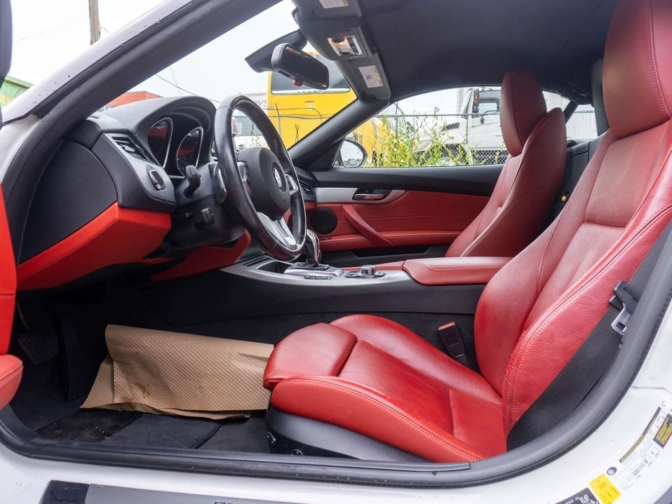 2011 BMW E89 Z4 Roadster - Image 15 of 20