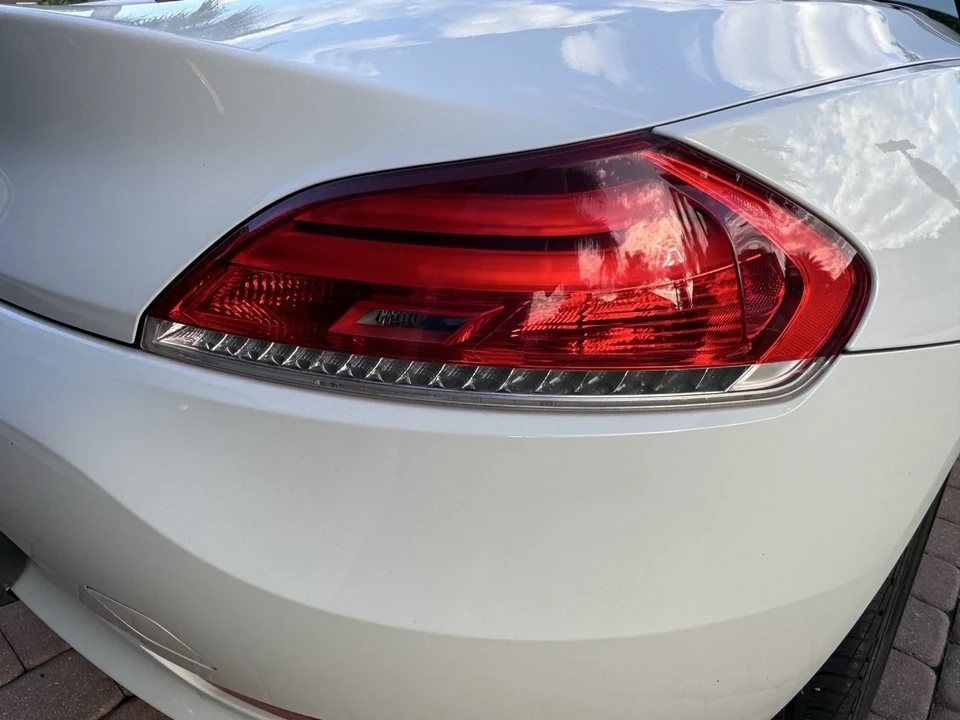 2011 BMW E89 Z4 Roadster - Image 16 of 21