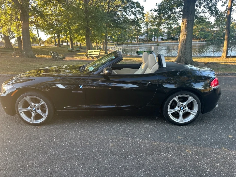 2011 BMW E89 Z4 Roadster - Image 5 of 28