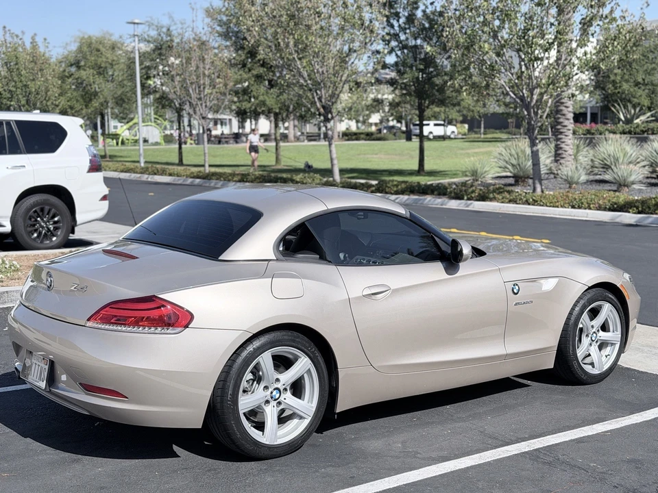 2011 BMW E89 Z4 Roadster - Image 2 of 13