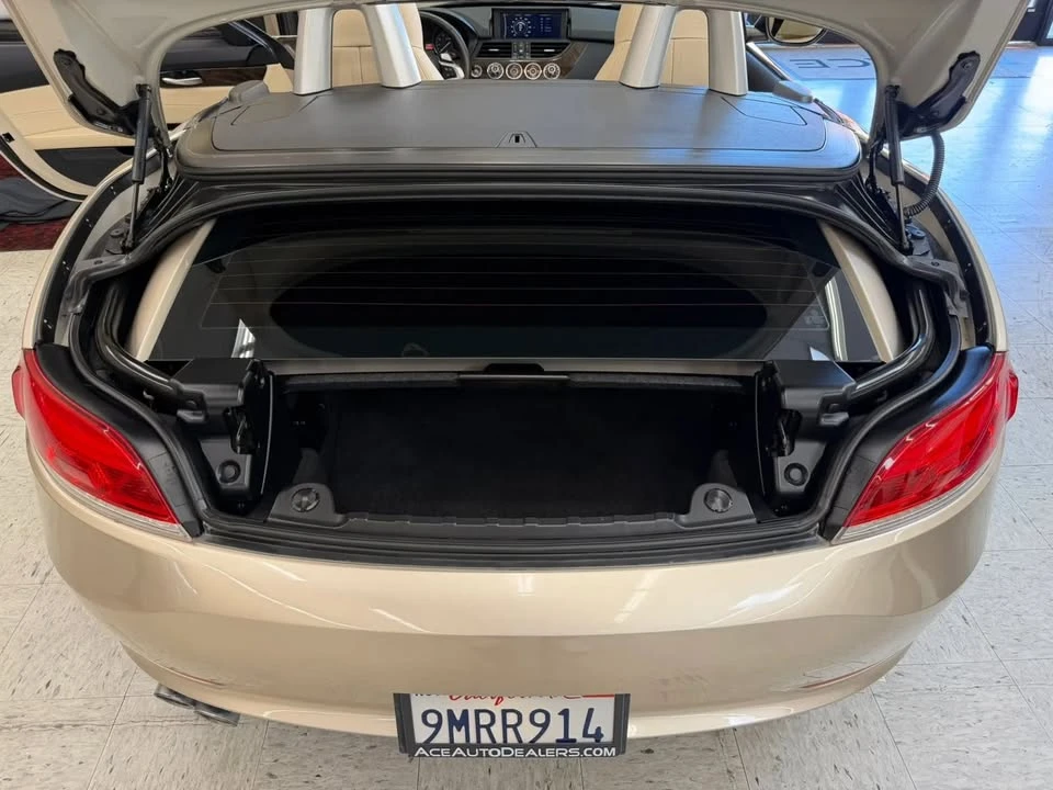 2011 BMW E89 Z4 Roadster - Image 14 of 15