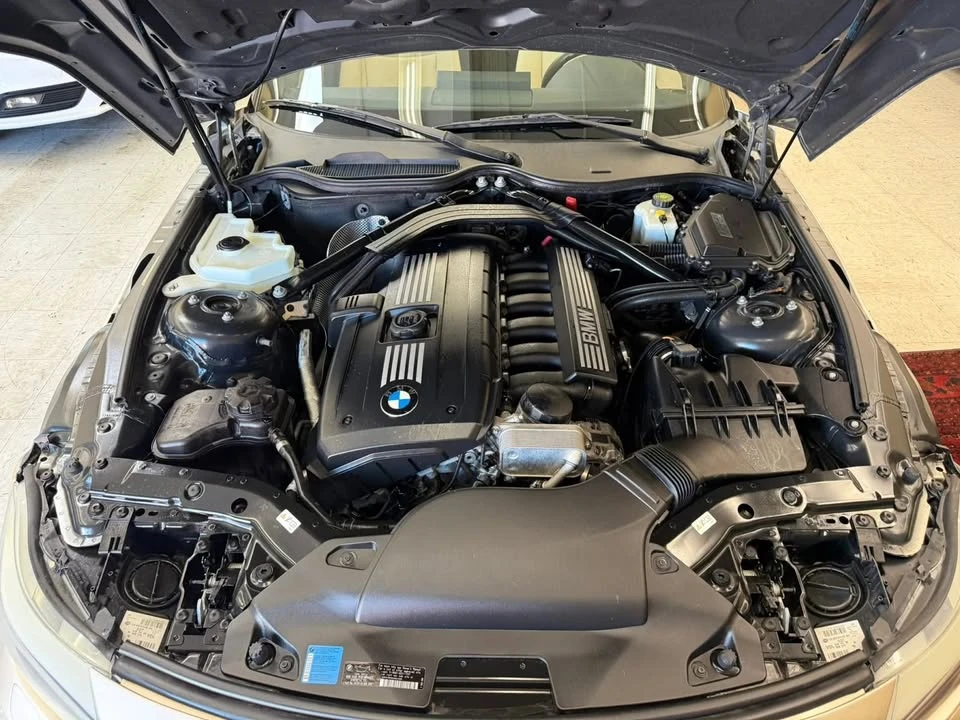 2011 BMW E89 Z4 Roadster - Image 15 of 15