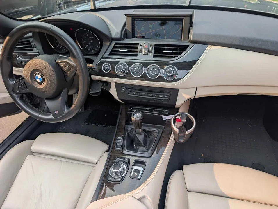 2011 BMW E89 Z4 Roadster - Image 7 of 18