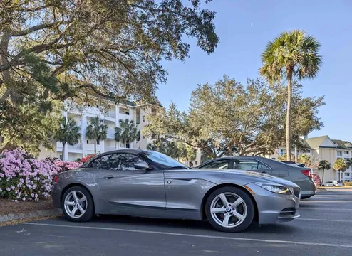 2011 BMW Z4 sDrive30i Roadster 2D