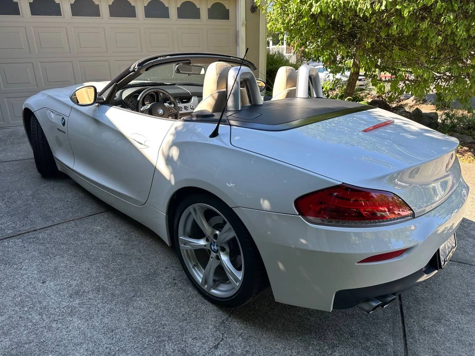 2011 BMW E89 Z4 Roadster - Image 8 of 23