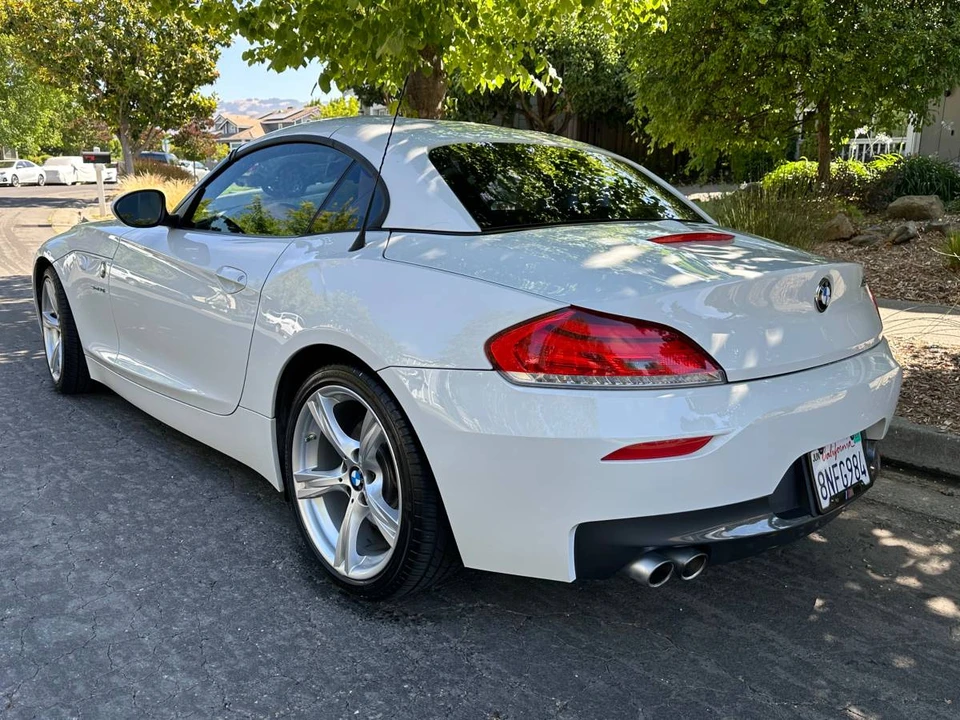 2011 BMW E89 Z4 Roadster - Image 2 of 23
