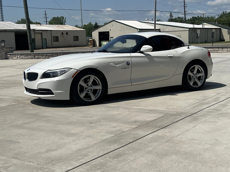 2011 BMW E89 Z4 Roadster - Image 15 of 31