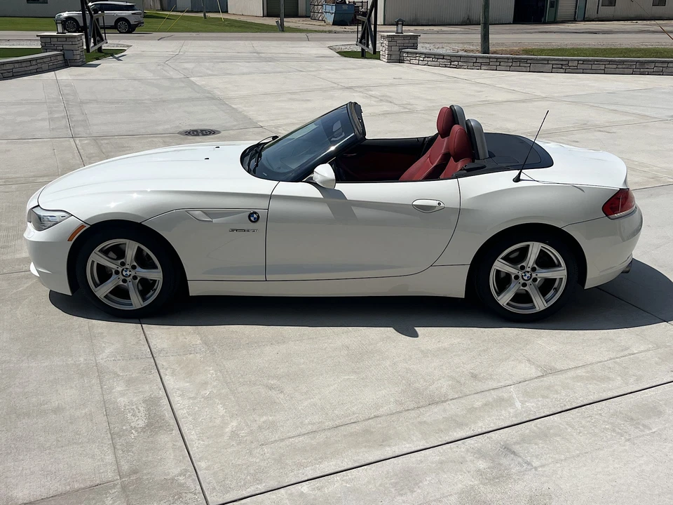 2011 BMW E89 Z4 Roadster - Image 5 of 31