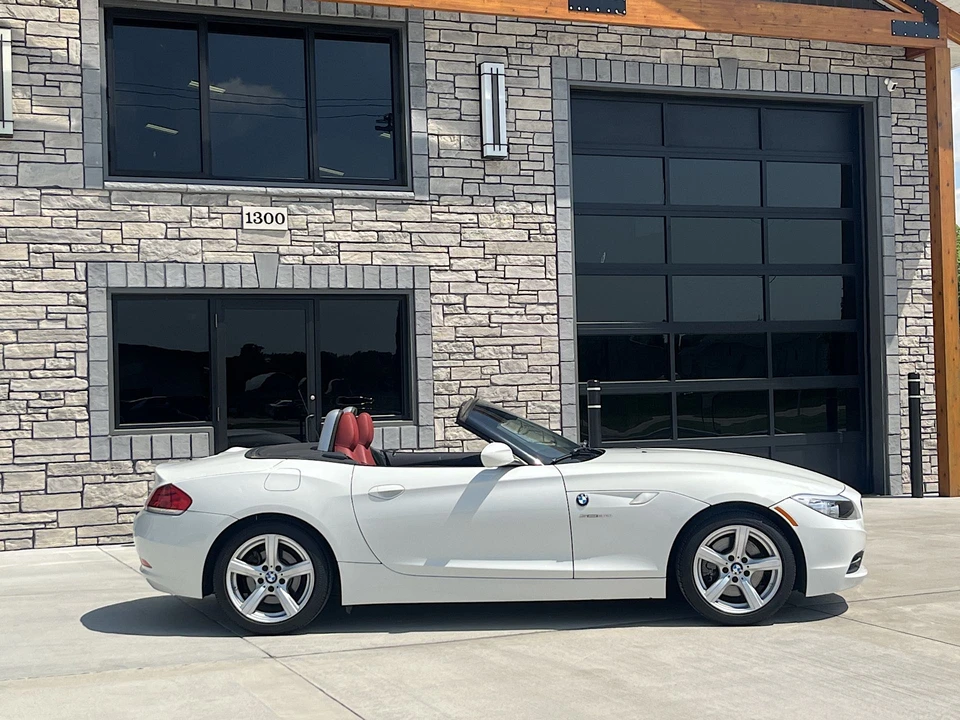 2011 BMW E89 Z4 Roadster - Image 3 of 31