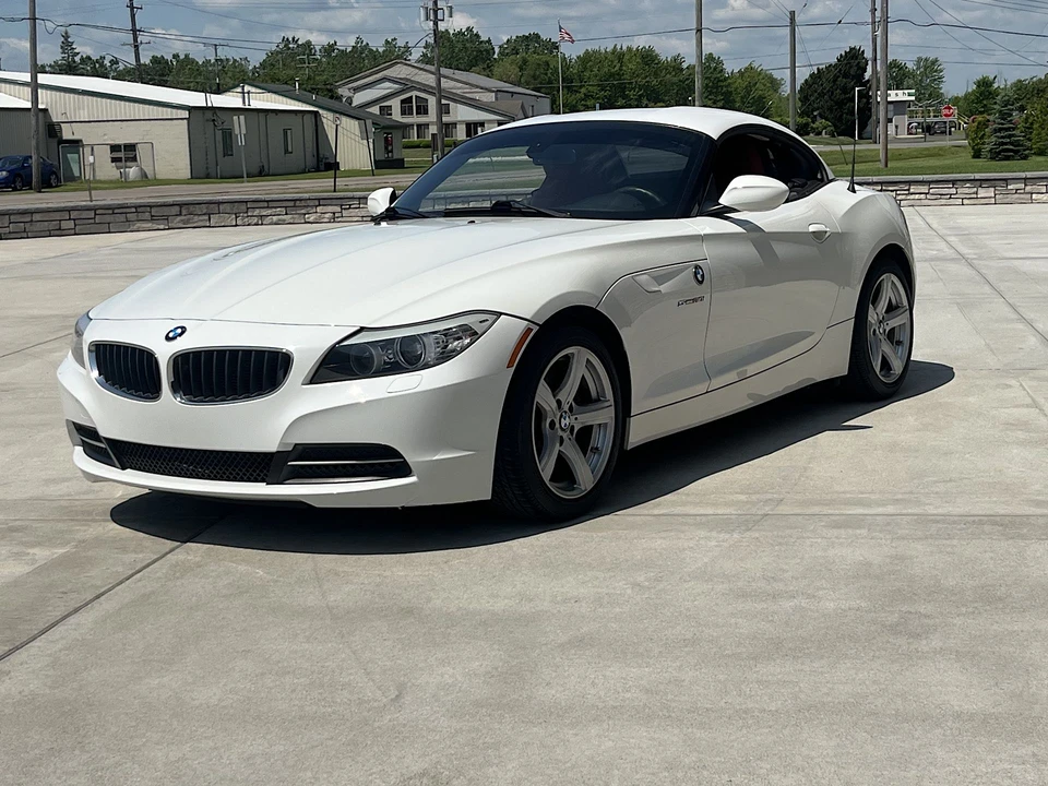 2011 BMW E89 Z4 Roadster - Image 16 of 31