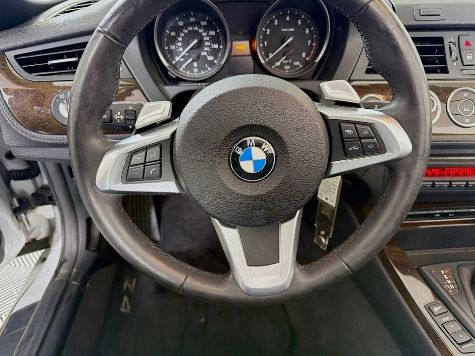 2011 BMW E89 Z4 Roadster - Image 14 of 31