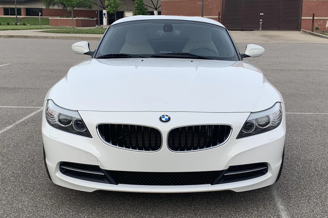 2011 BMW E89 Z4 Roadster - Image 2 of 31