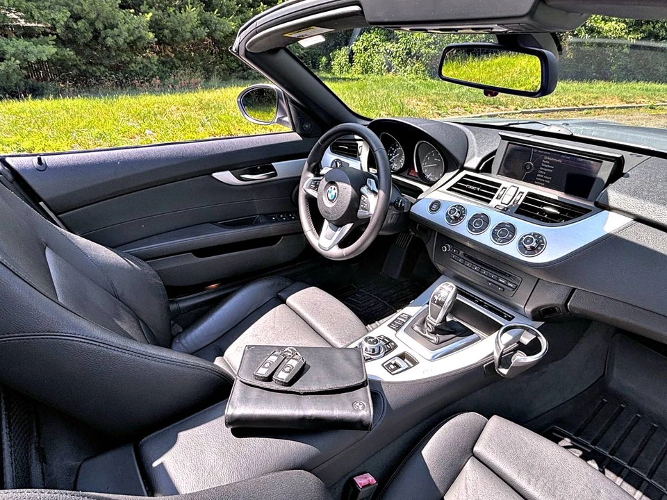 2011 BMW E89 Z4 Roadster - Image 13 of 17