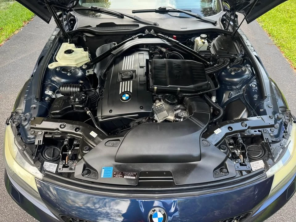 2011 BMW E89 Z4 Roadster - Image 14 of 15