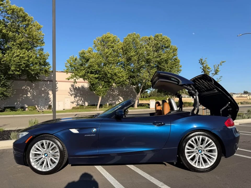 2011 BMW E89 Z4 Roadster - Image 2 of 12
