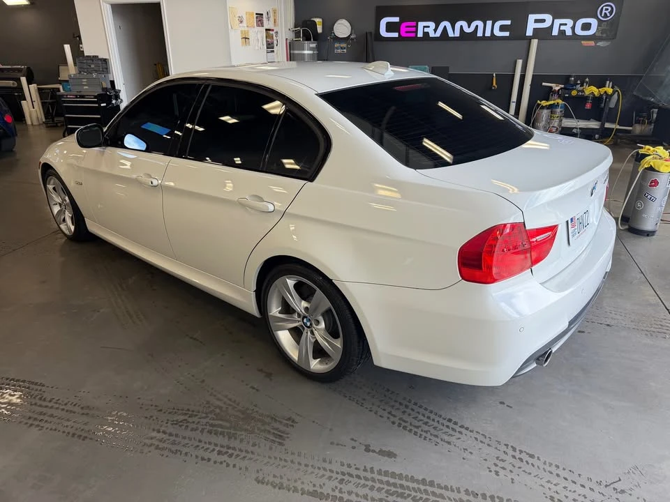 2011 BMW E90 335i Sedan - Image 6 of 9