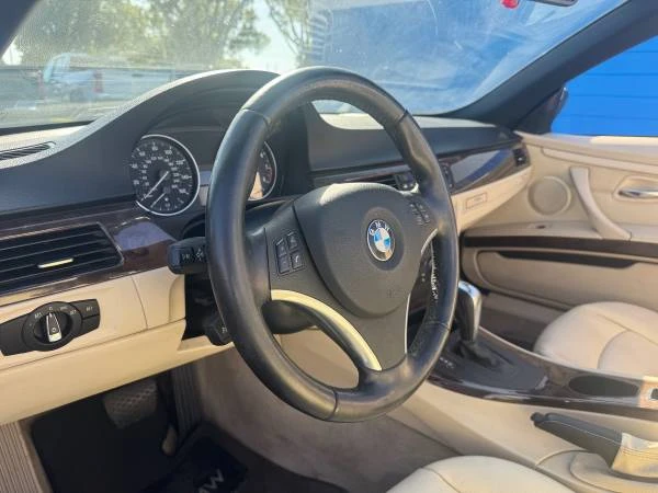 2011 BMW E93 3 Series Convertible - Image 12 of 13