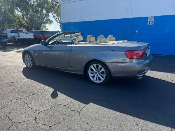 2011 BMW E93 3 Series Convertible - Image 4 of 13