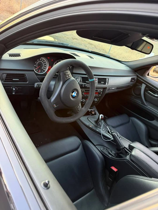 2011 BMW E90 M3 Sedan - Image 4 of 9
