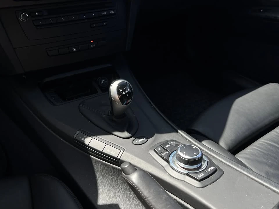 2011 BMW E92 M3 Coupe - Image 16 of 17