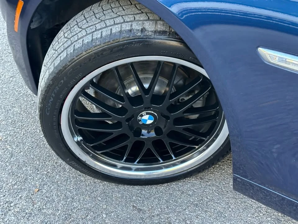 2011 BMW 1M - Image 18 of 20