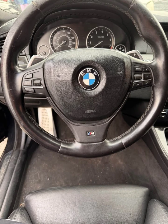 2011 BMW 1M - Image 2 of 4