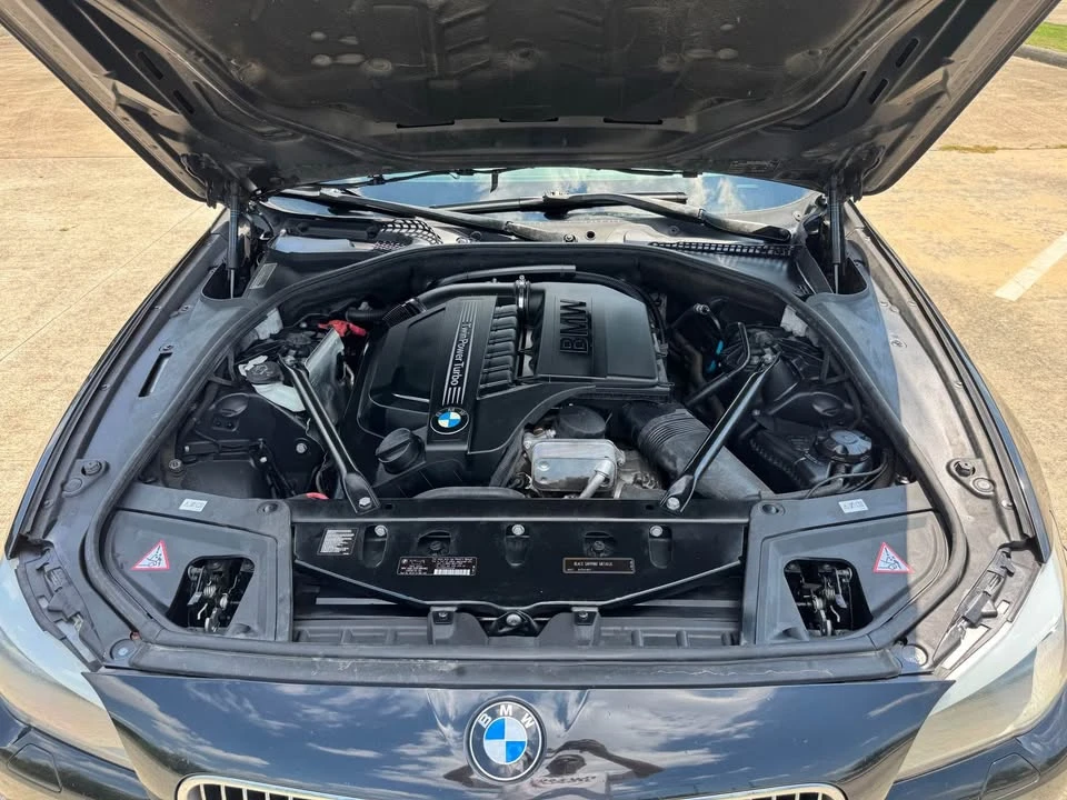 2011 BMW 1M - Image 13 of 20