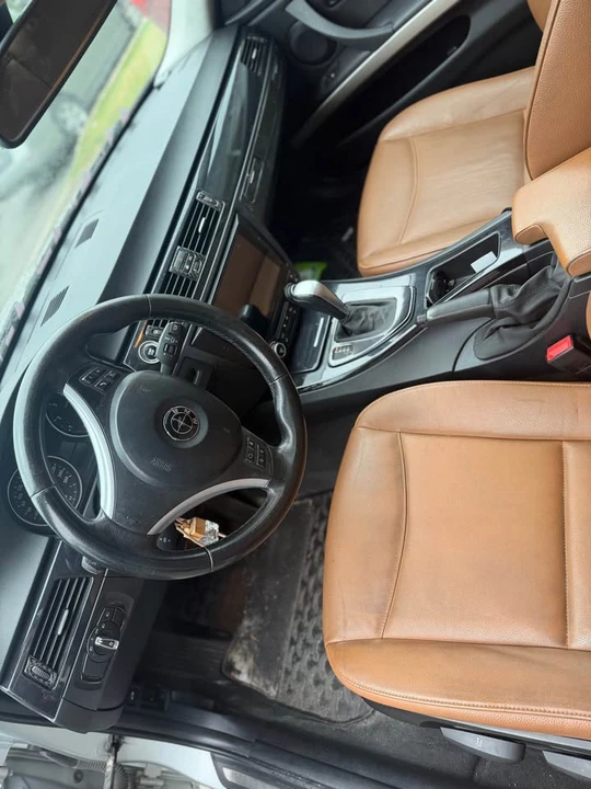 2011 BMW i3 - Image 10 of 19