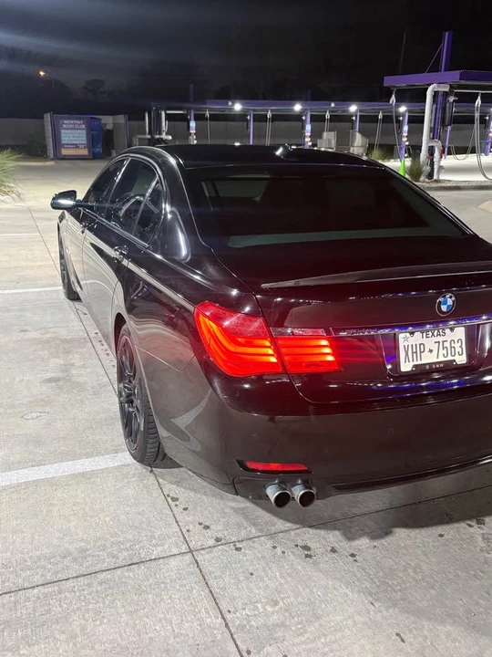 2011 BMW 7 Series - Image 7 of 10